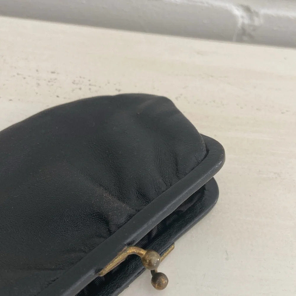 classic vintage petite small little black change purse